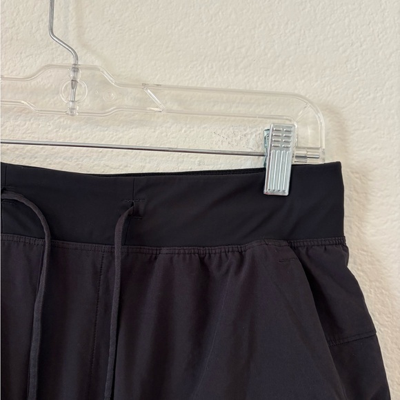 lululemon athletica Men's Black Athletic Shorts - Picture 4 of 7